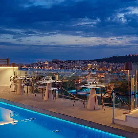 Saratoga Ξενοδοχείο 4*